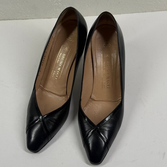 Vintage Bruno Magli Pumps Pointed Toe Black Leather Heels Made in Italy 8.5B - Picture 9 of 14